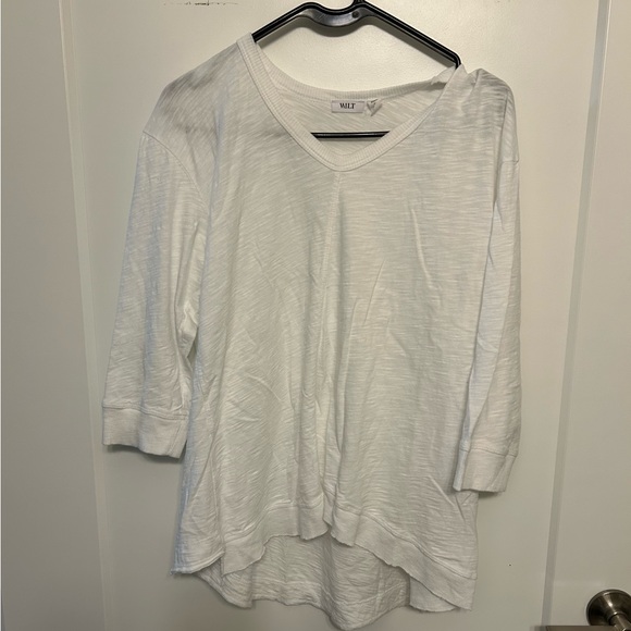 Wilt 3/4 Sleeve V-Shirt Tail Tee - Picture 2 of 8